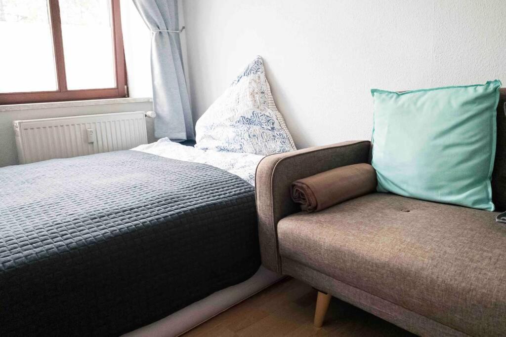 Top Moderne Wohnung In Leipziger Altbau - Netflix Inklusive Zewnętrze zdjęcie