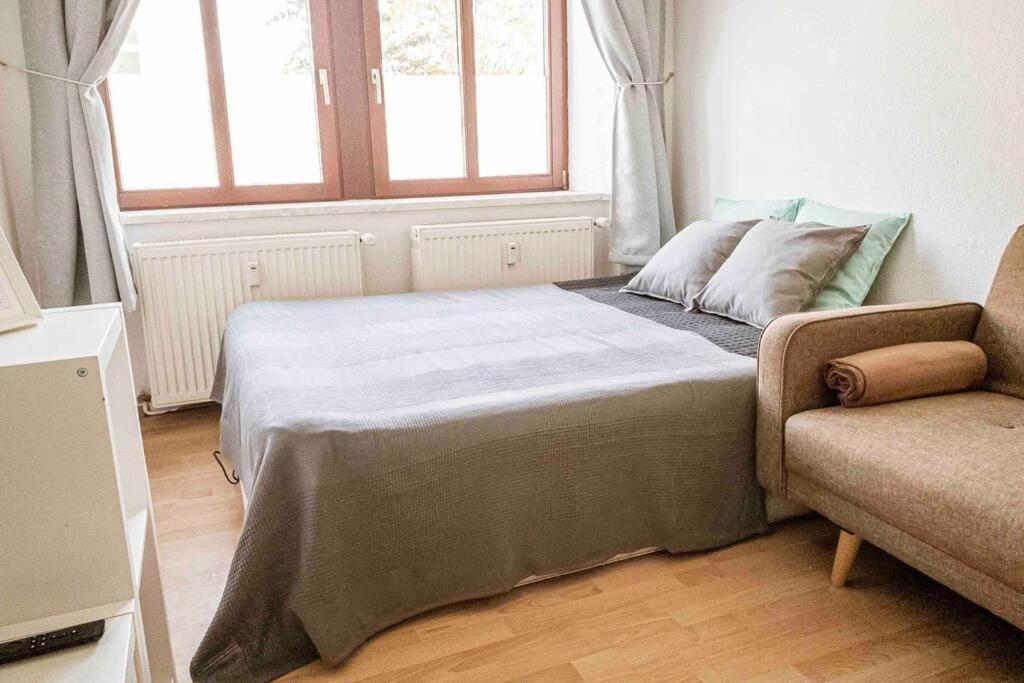 Top Moderne Wohnung In Leipziger Altbau - Netflix Inklusive Zewnętrze zdjęcie